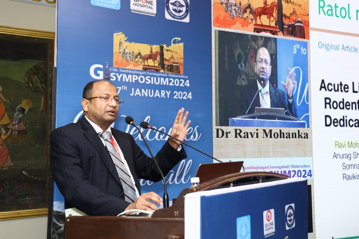 Dr. Mohanka lecturing at GI Symposium 2024